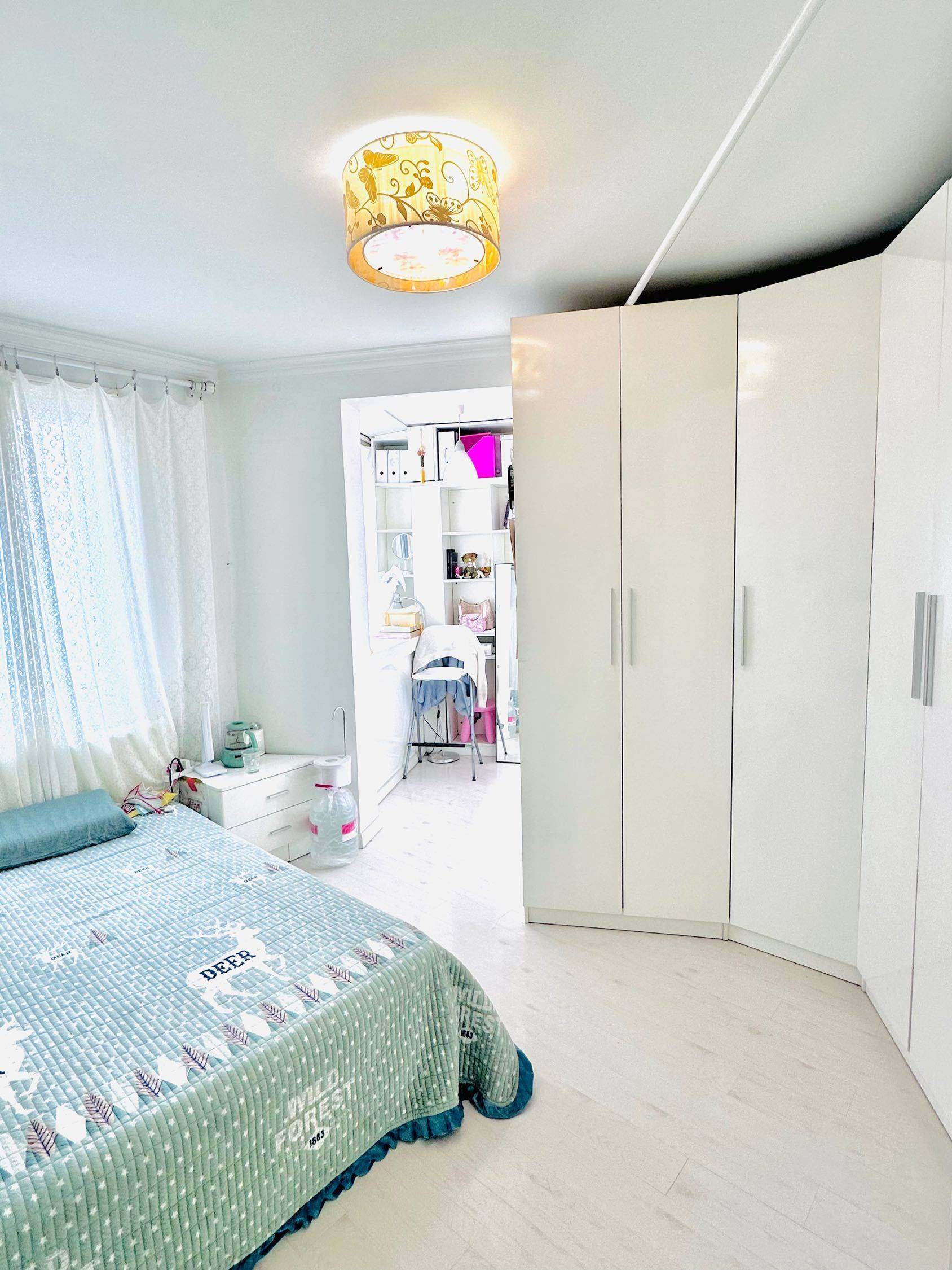 上海-长宁-🔥民用水电,🏠直租无其他费用,宠物友好,LGBTQ友好,温馨小窝,市井烟火气