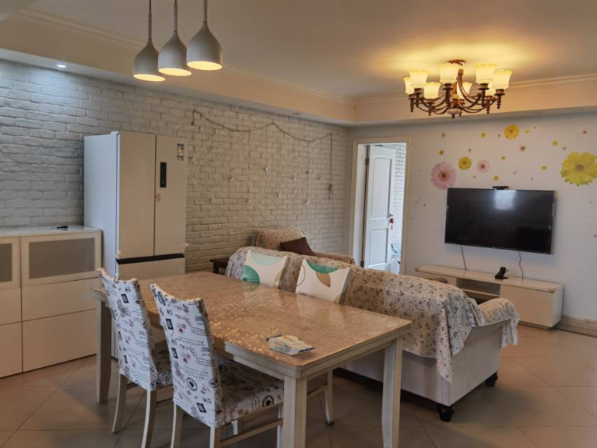 Hangzhou-Linping-Cozy Home,Clean&Comfy,No Gender Limit,Hustle & Bustle,“Friends”,Chilled,Pet Friendly