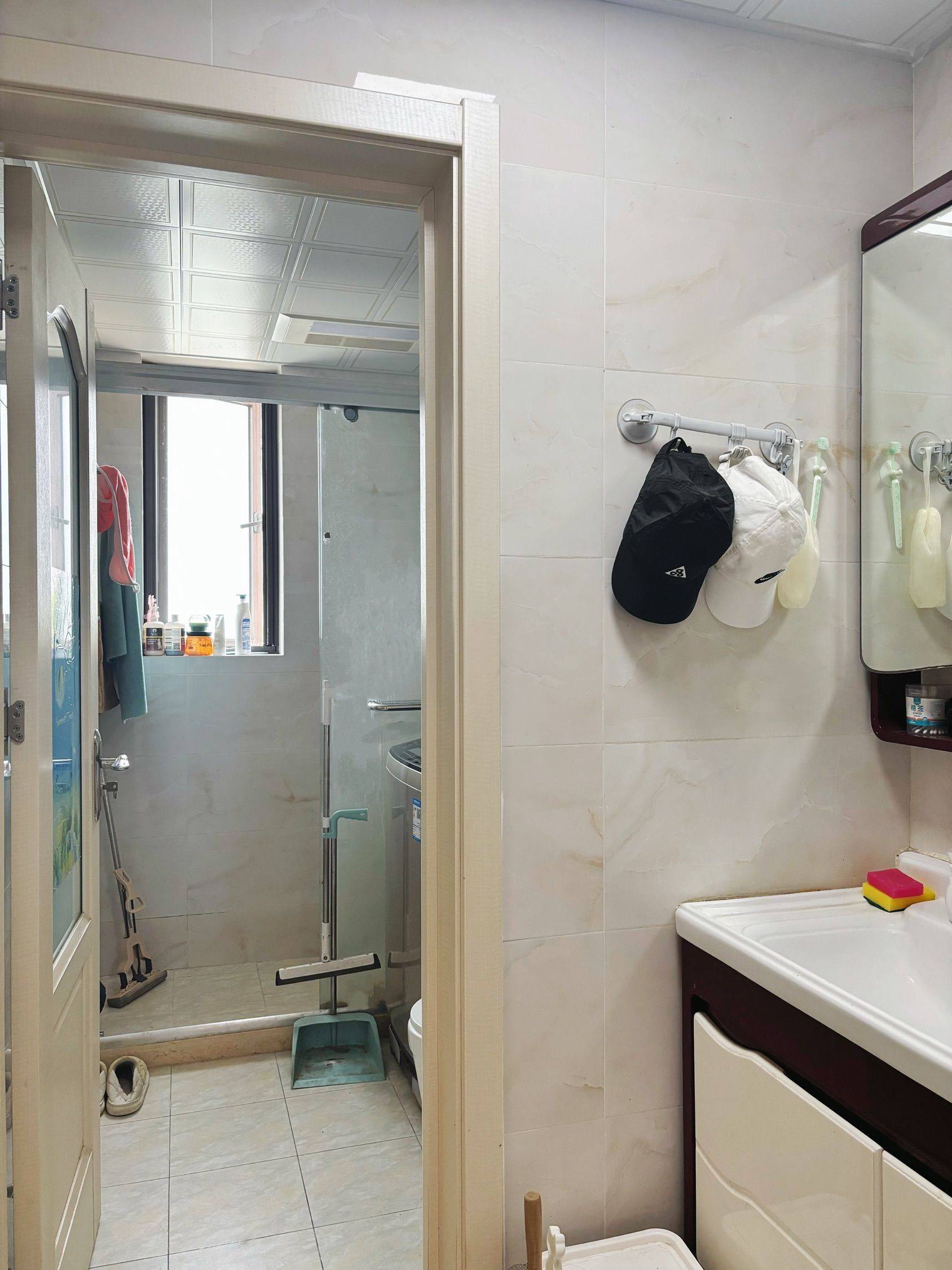 Shanghai-Pudong-Cozy Home,Clean&Comfy,No Gender Limit,Hustle & Bustle,“Friends”,Chilled,LGBTQ Friendly