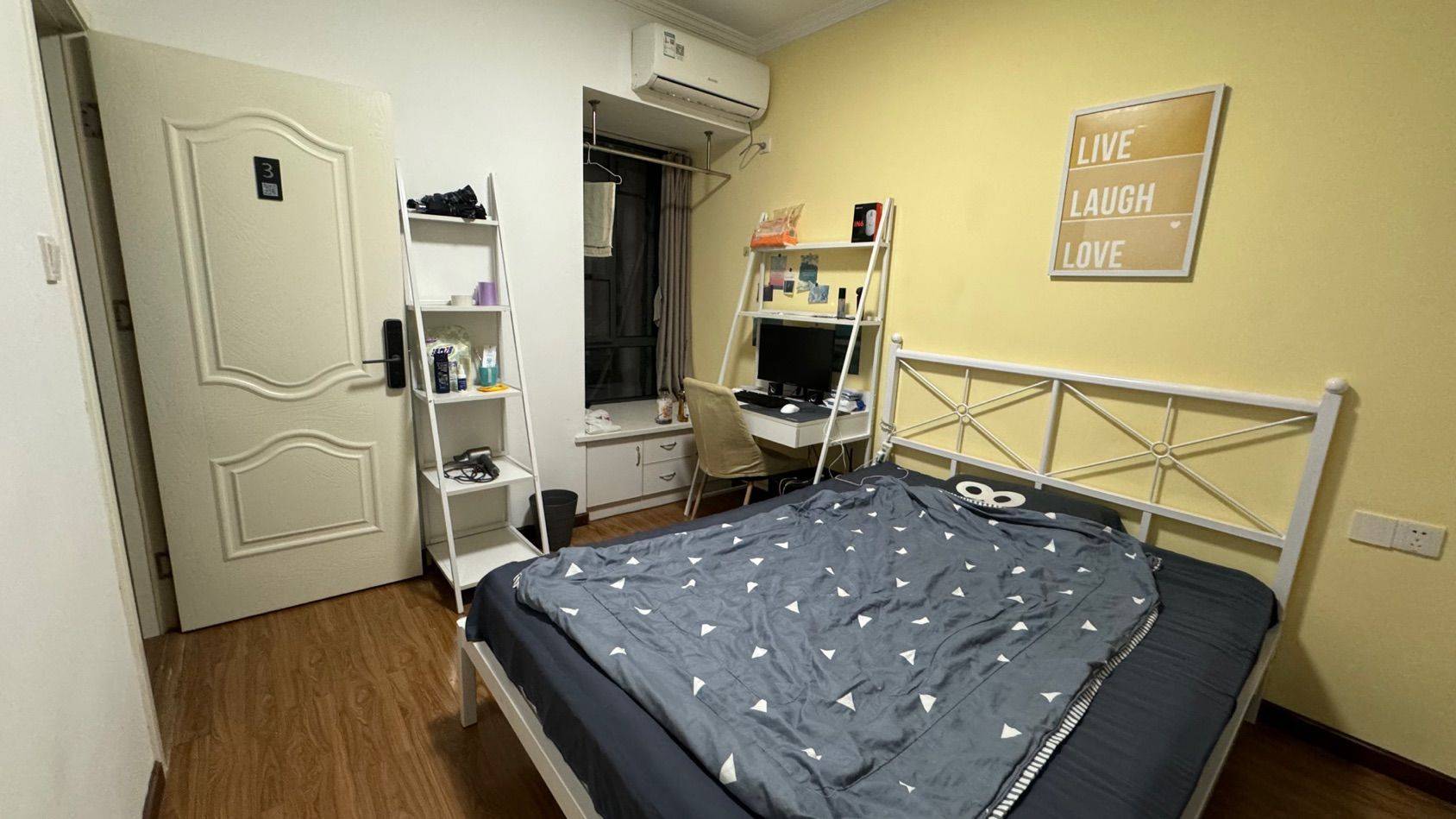 Wuhan-Jiang'an-Cozy Home,No Gender Limit,Hustle & Bustle