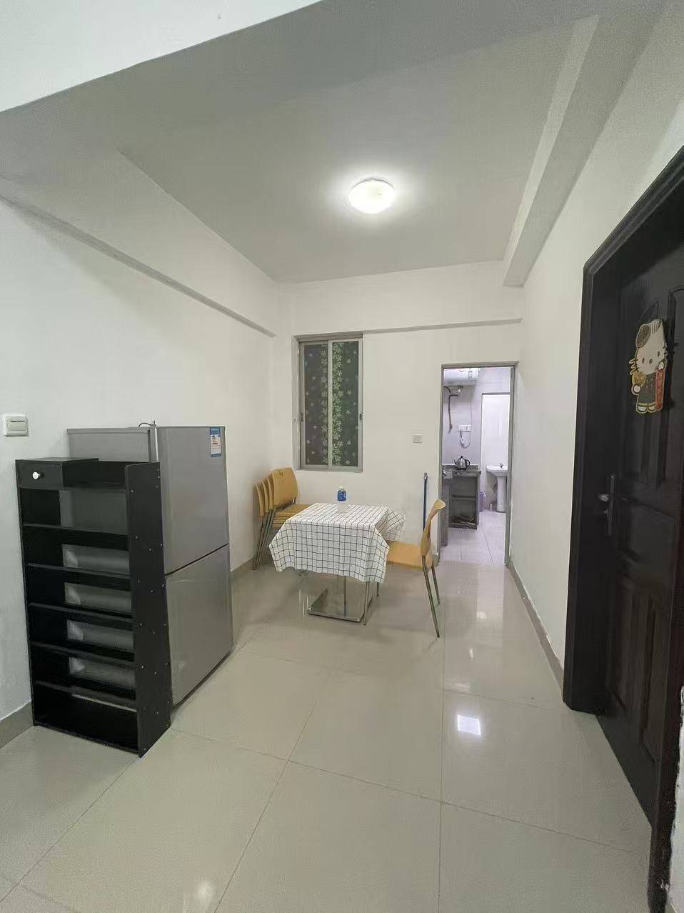 Guangzhou-Yuexiu-3房2卫,五羊新城,可短租,Cozy Home,Clean&Comfy,No Gender Limit,Hustle & Bustle