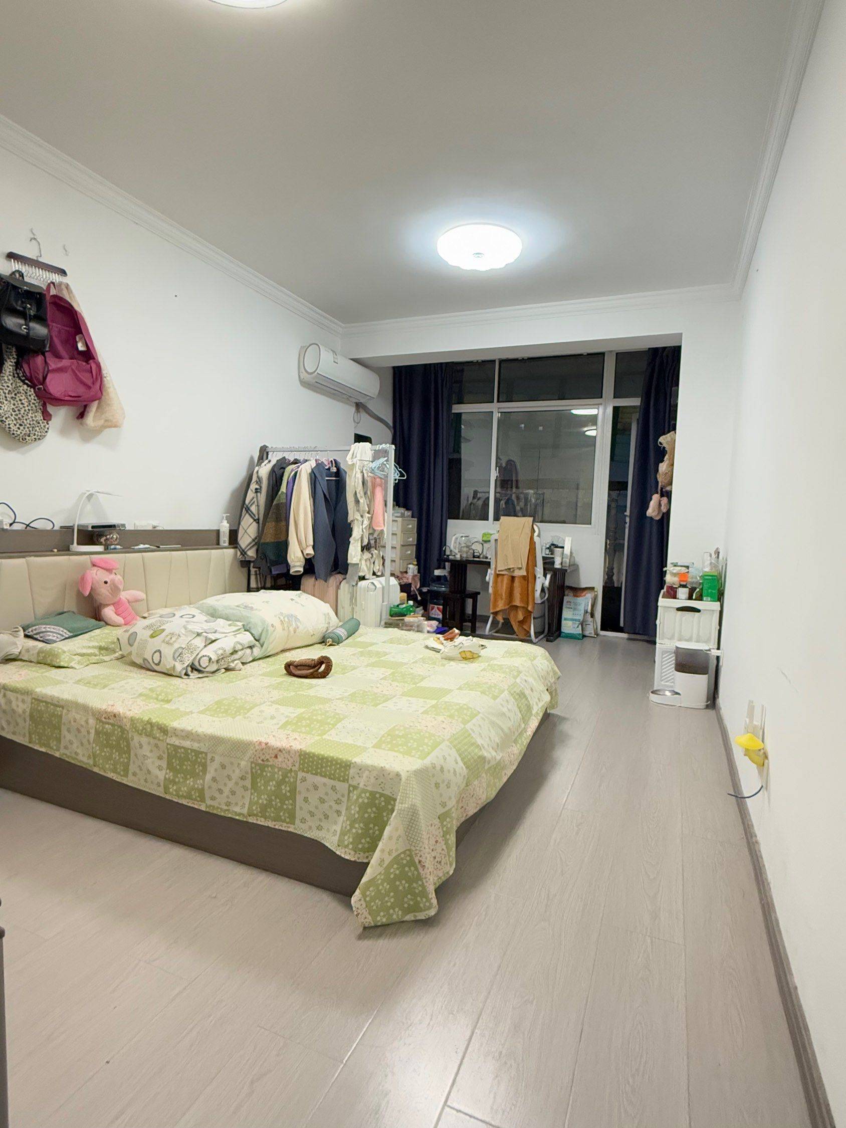 Shanghai-Jing‘An-Cozy Home,Clean&Comfy,No Gender Limit,Hustle & Bustle,Chilled,Pet Friendly