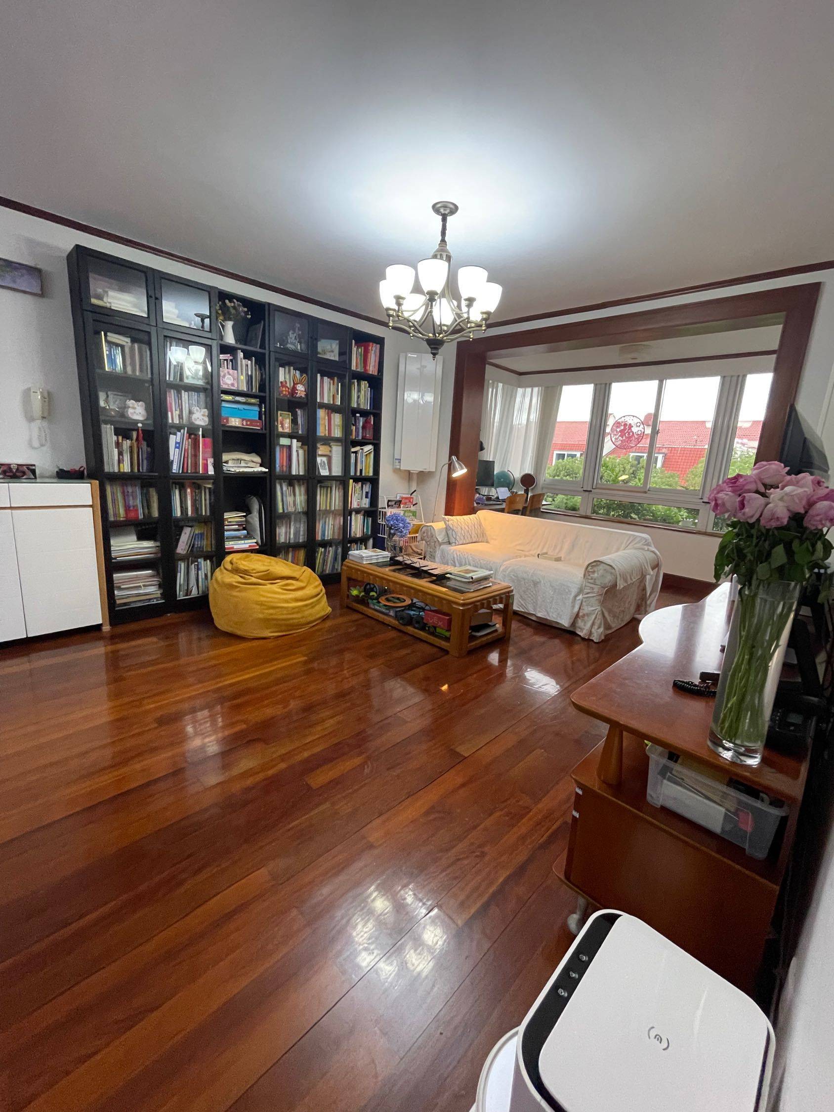 Shanghai-Pudong-Cozy Home,Clean&Comfy,No Gender Limit,Hustle & Bustle,“Friends”,Chilled