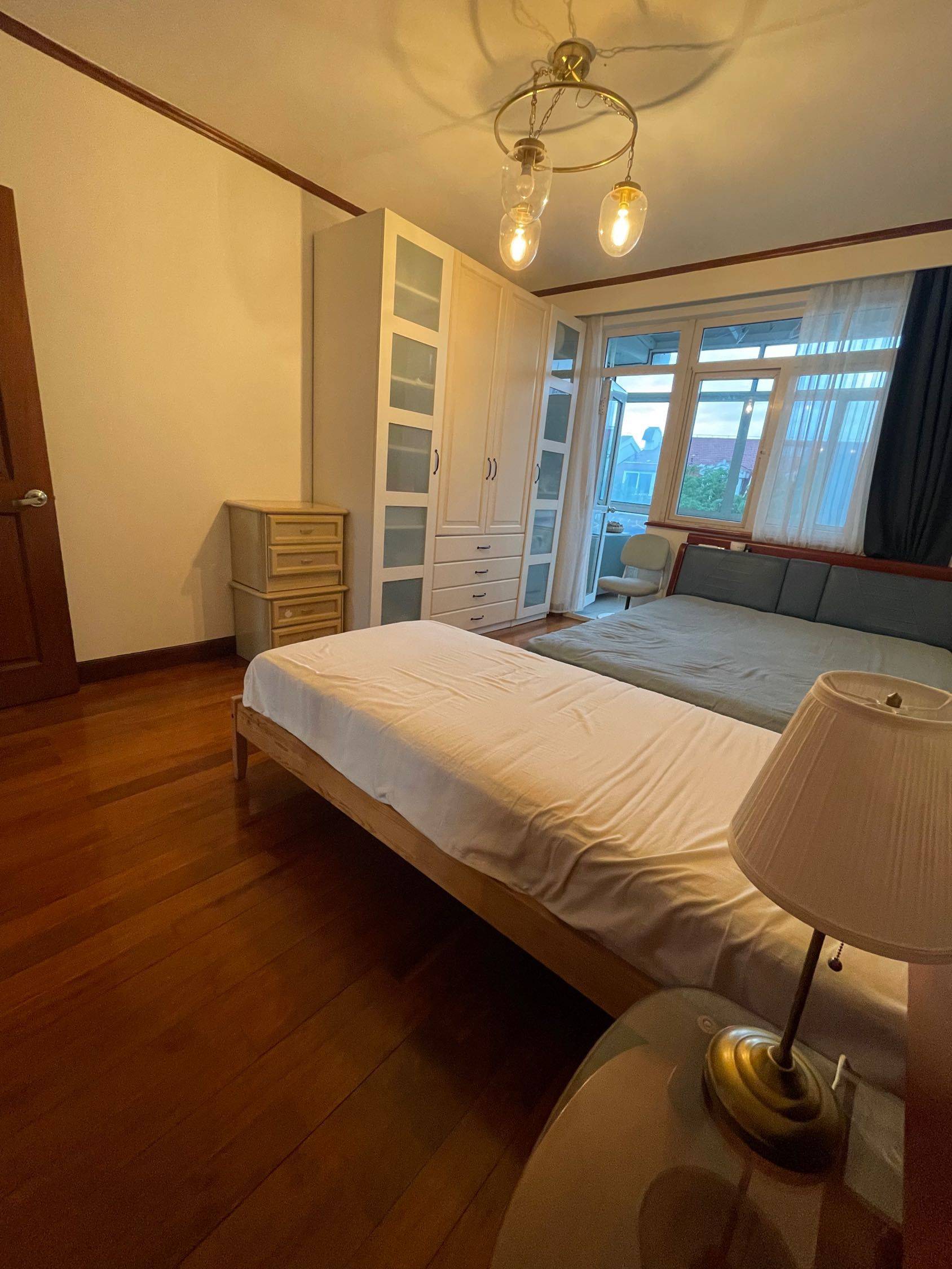 Shanghai-Pudong-Cozy Home,Clean&Comfy,No Gender Limit,Hustle & Bustle,“Friends”,Chilled