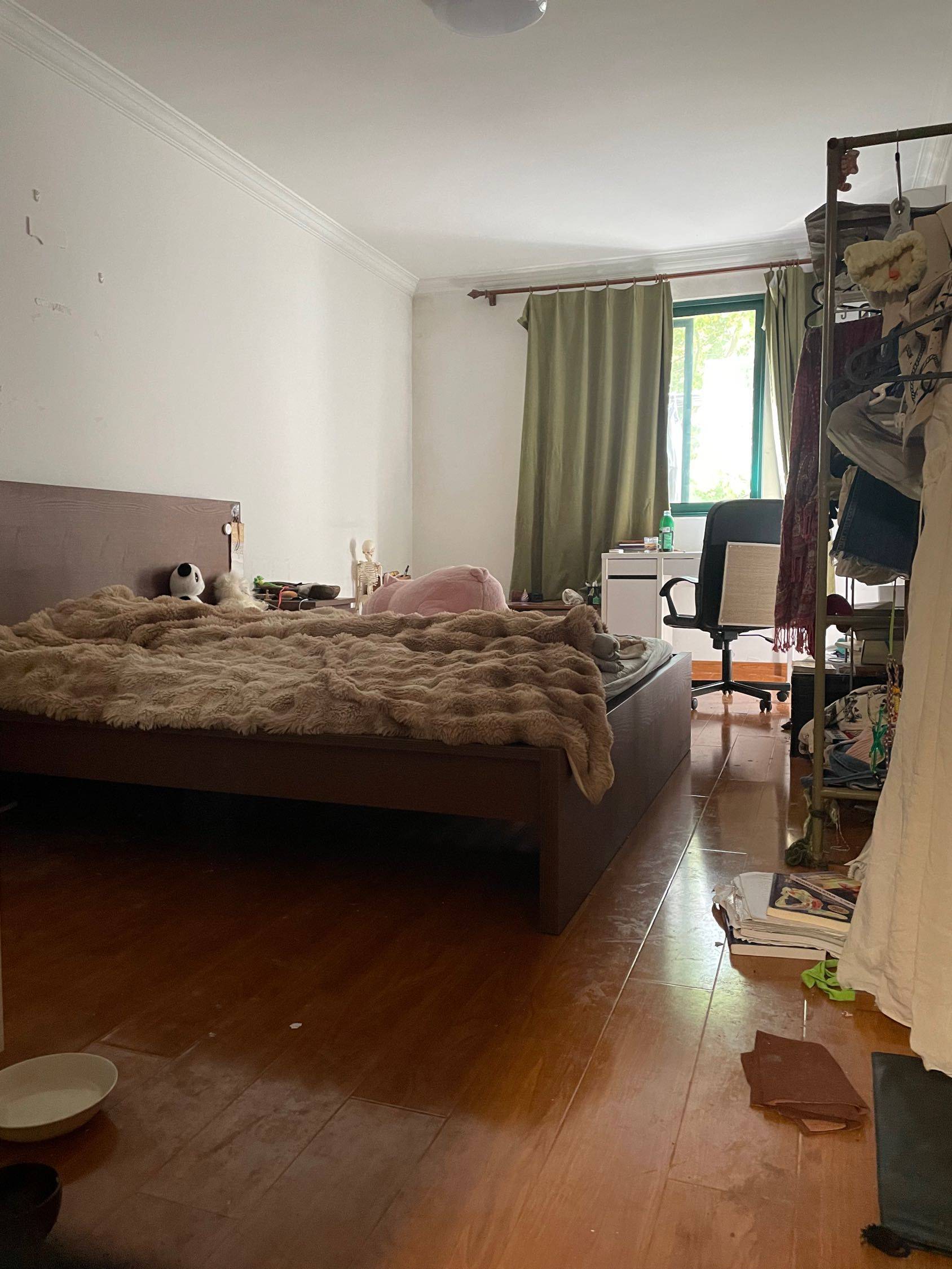 Shanghai-Jing‘An-Pet Friendly