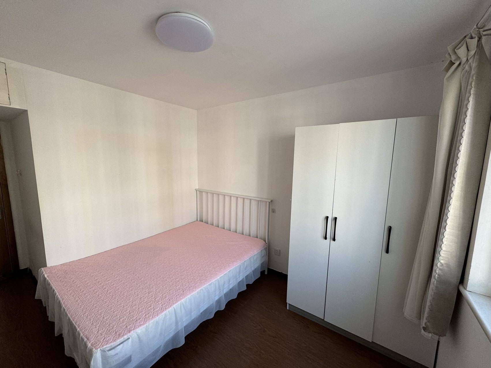 Beijing-Changping-Cozy Home,Clean&Comfy,No Gender Limit,Hustle & Bustle,“Friends”,Chilled