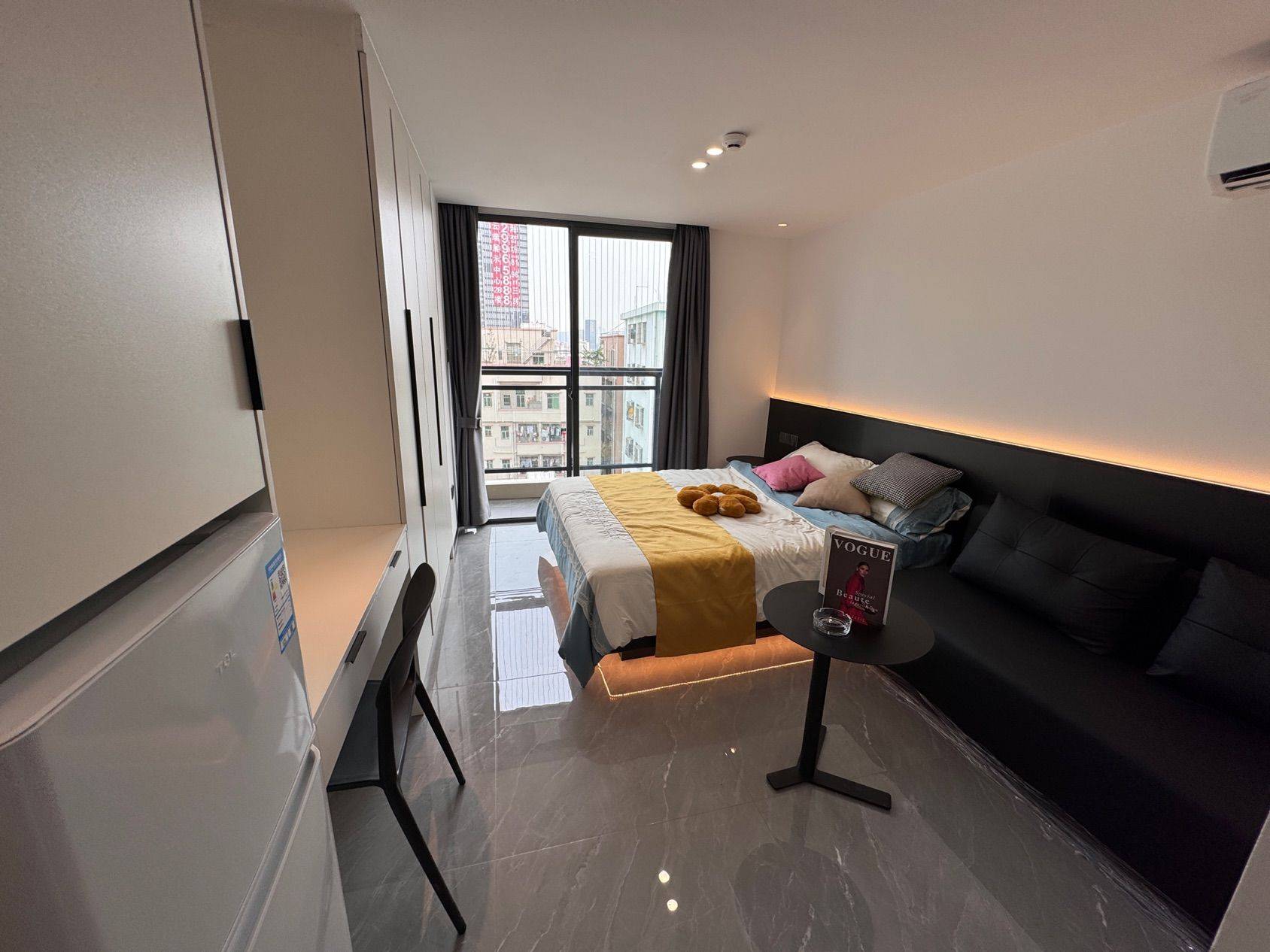 Shenzhen-Futian-Cozy Home,Clean&Comfy,No Gender Limit,Hustle & Bustle,LGBTQ Friendly,Pet Friendly