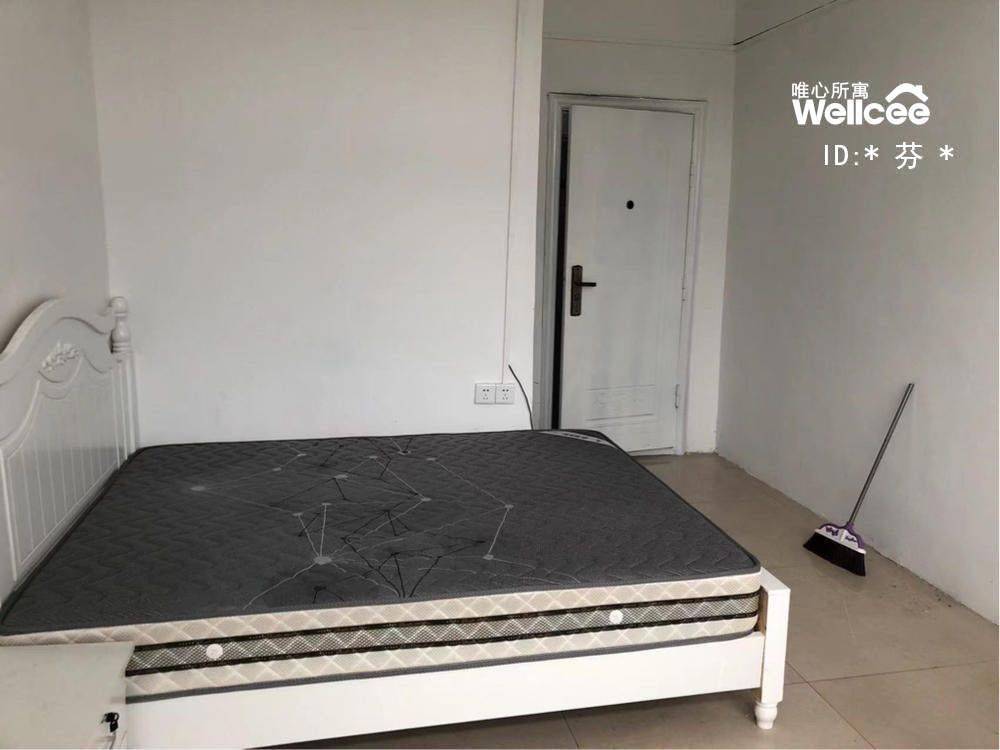 Wuhan-Hongshan-Cozy Home,Clean&Comfy,No Gender Limit,Hustle & Bustle,“Friends”,Chilled,LGBTQ Friendly,Pet Friendly