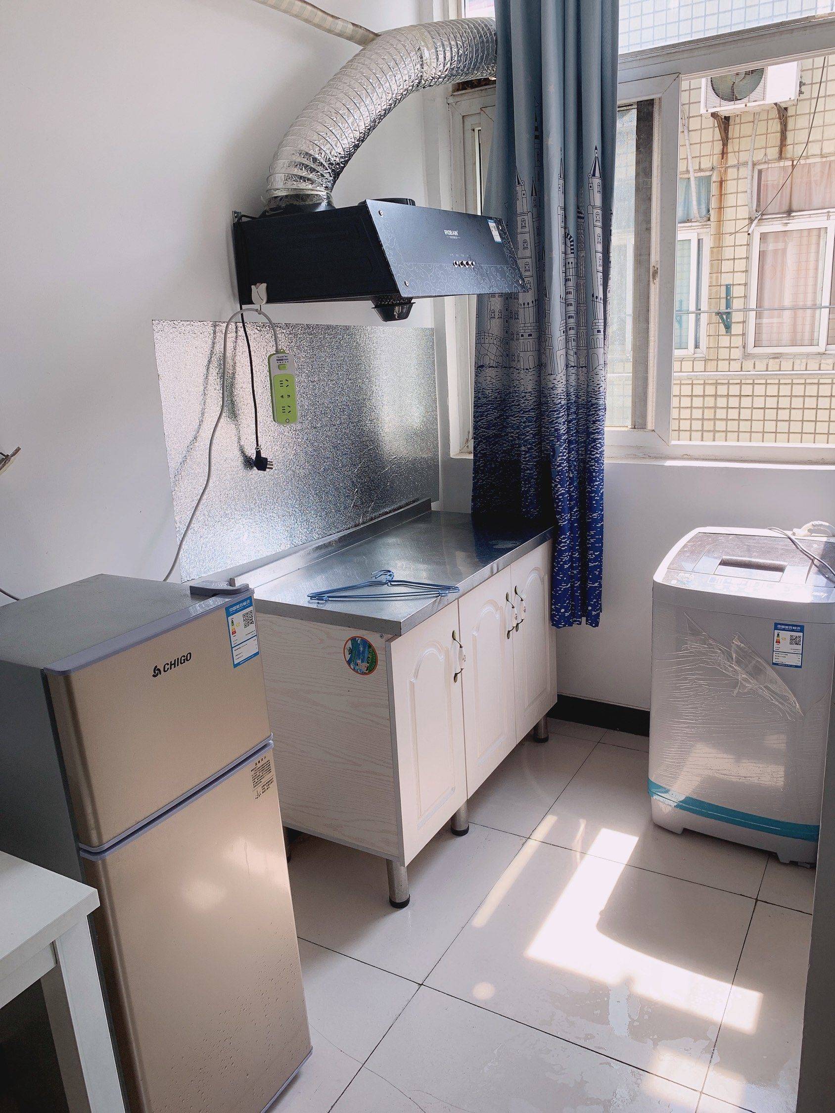 Wuhan-Hongshan-Cozy Home,Clean&Comfy,No Gender Limit,Hustle & Bustle,“Friends”,Chilled,LGBTQ Friendly,Pet Friendly