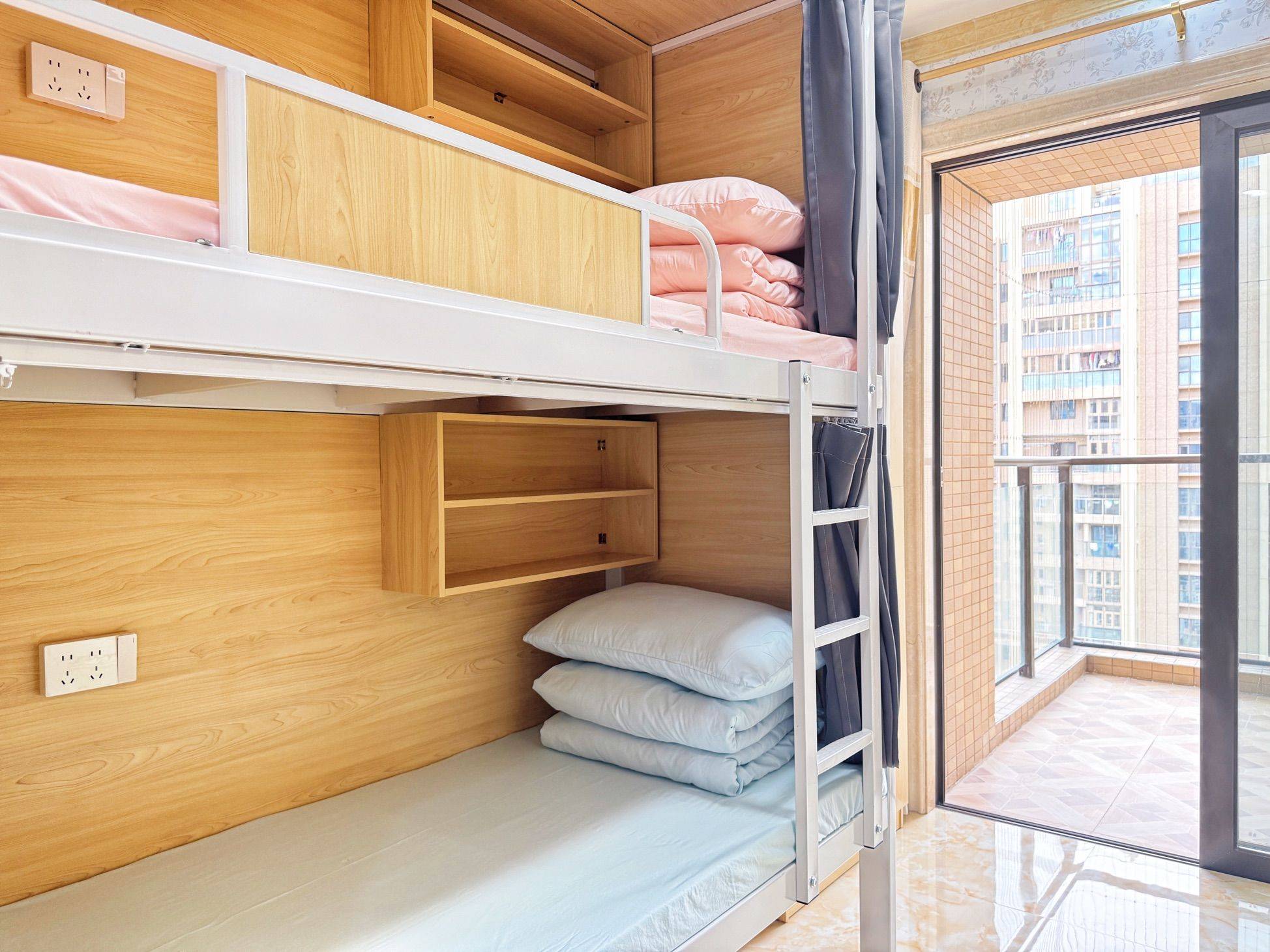 Shenzhen-Nanshan-长租&短租,300平复式豪宅,合租&找室友,纯女生居住&纯男生居住,Cozy Home,Clean&Comfy