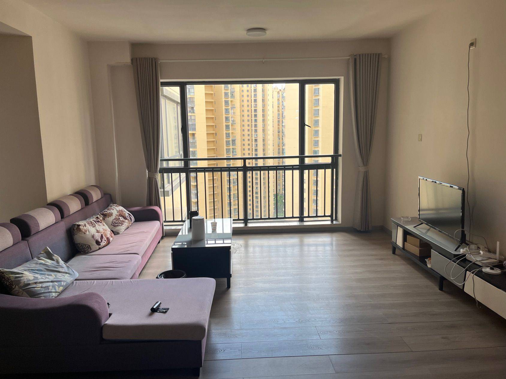 Cozy Home | Clean&Comfy | No Gender Limit | “Friends” | Chilled | 50RMB/Night