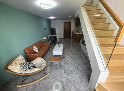 Cozy Home | Clean&Comfy | No Gender Limit | Hustle & Bustle | Chilled