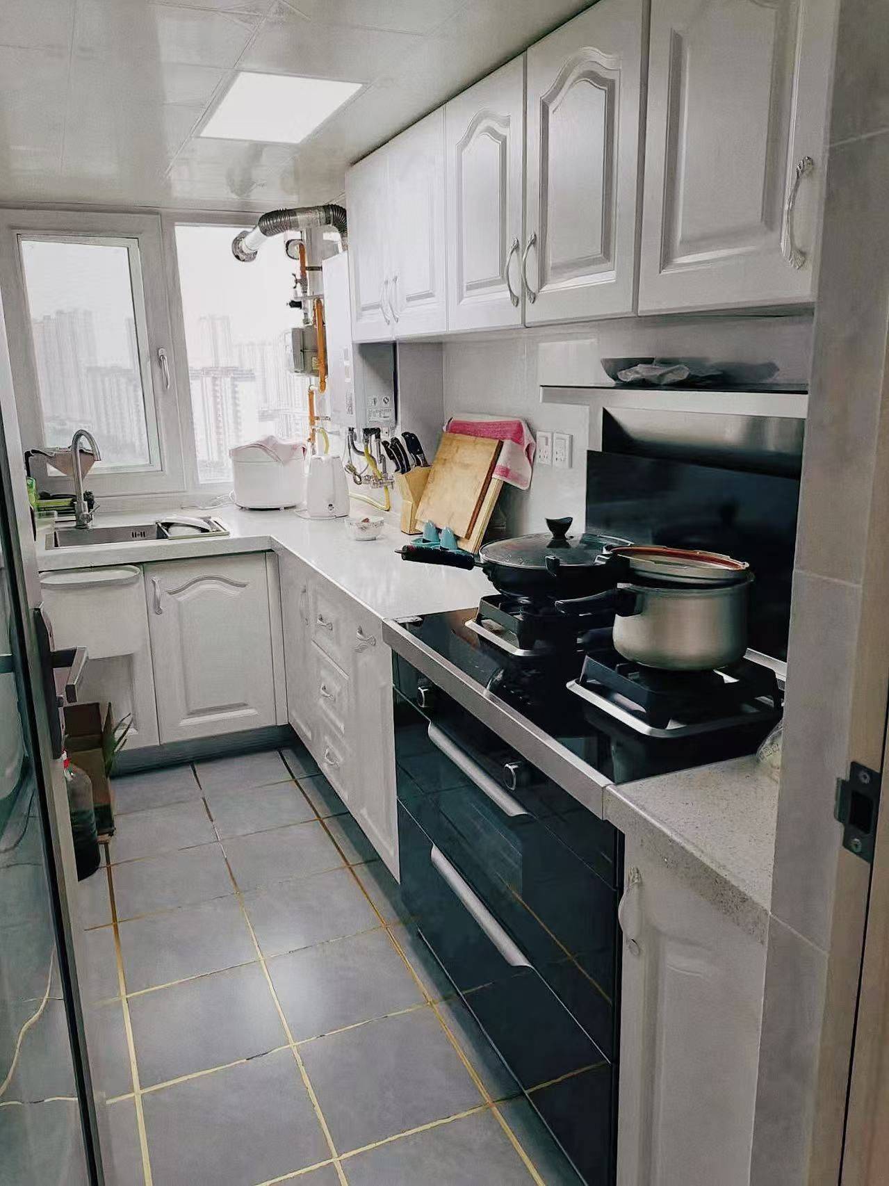 Cozy Home | Clean&Comfy | No Gender Limit | Hustle & Bustle | Chilled | 150RMB/Night
