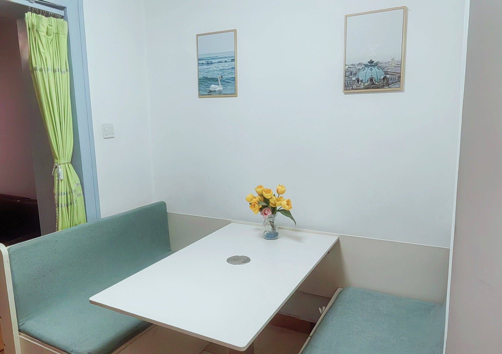 Beijing-Xicheng-Clean&Comfy,No Gender Limit,Hustle & Bustle,“Friends”,Chilled,Pet Friendly