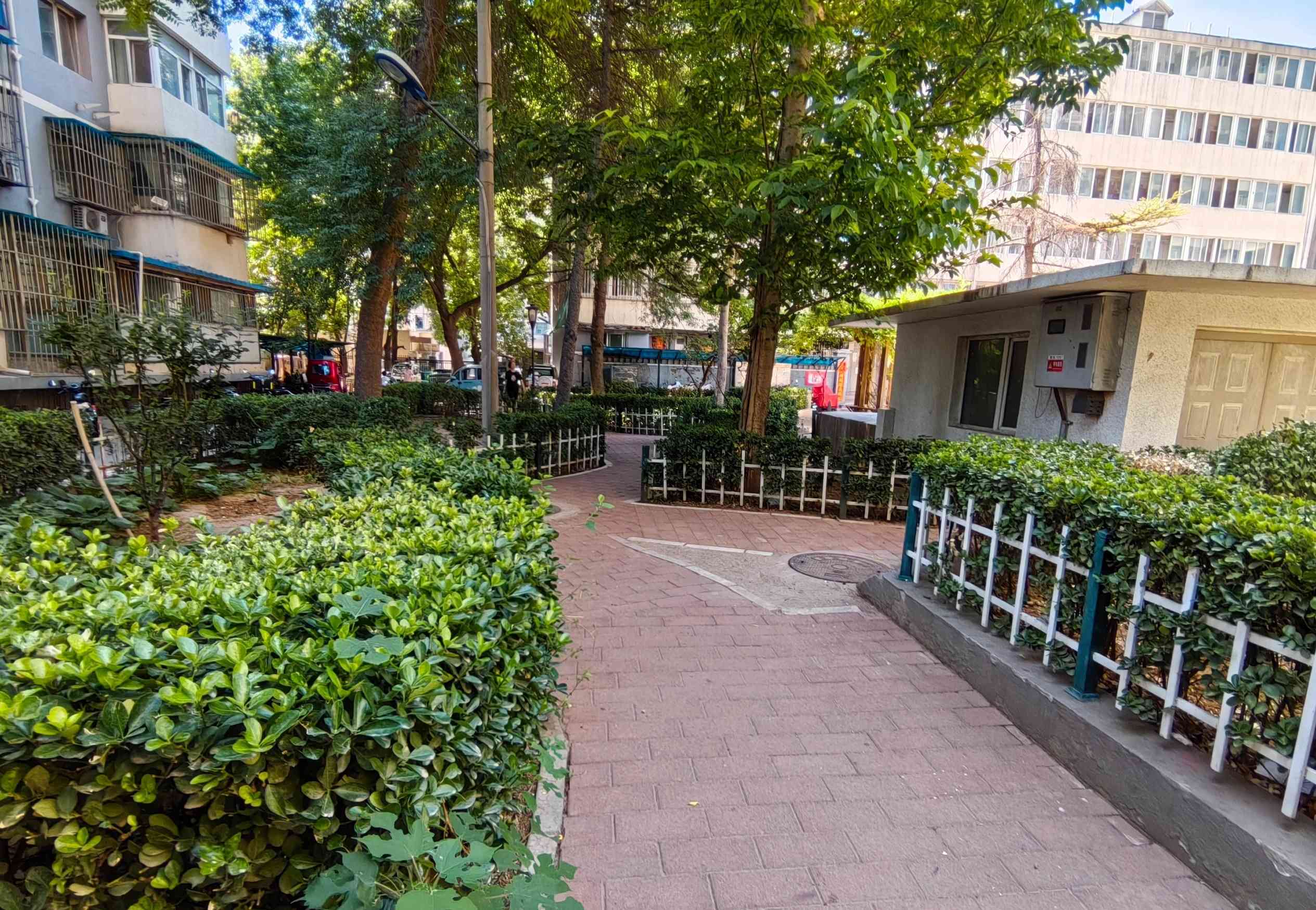 Beijing-Xicheng-Clean&Comfy,No Gender Limit,Hustle & Bustle,“Friends”,Chilled,Pet Friendly