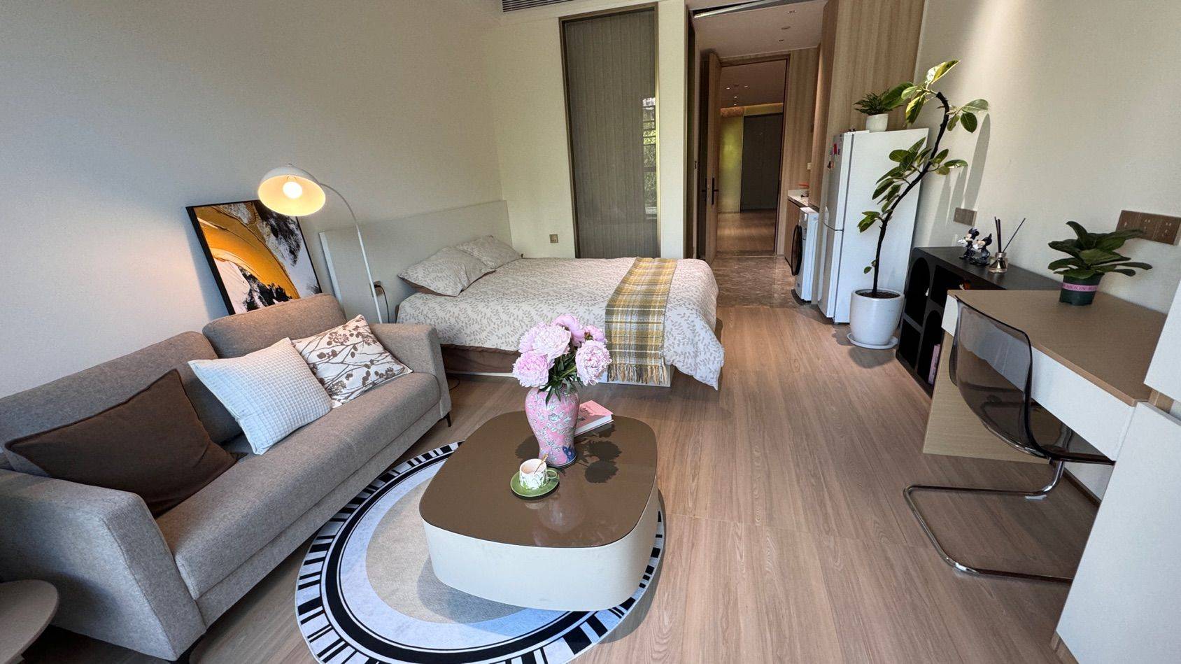 Shenzhen-Nanshan-Cozy Home,Clean&Comfy,No Gender Limit,Hustle & Bustle,“Friends”,Chilled,LGBTQ Friendly,Pet Friendly