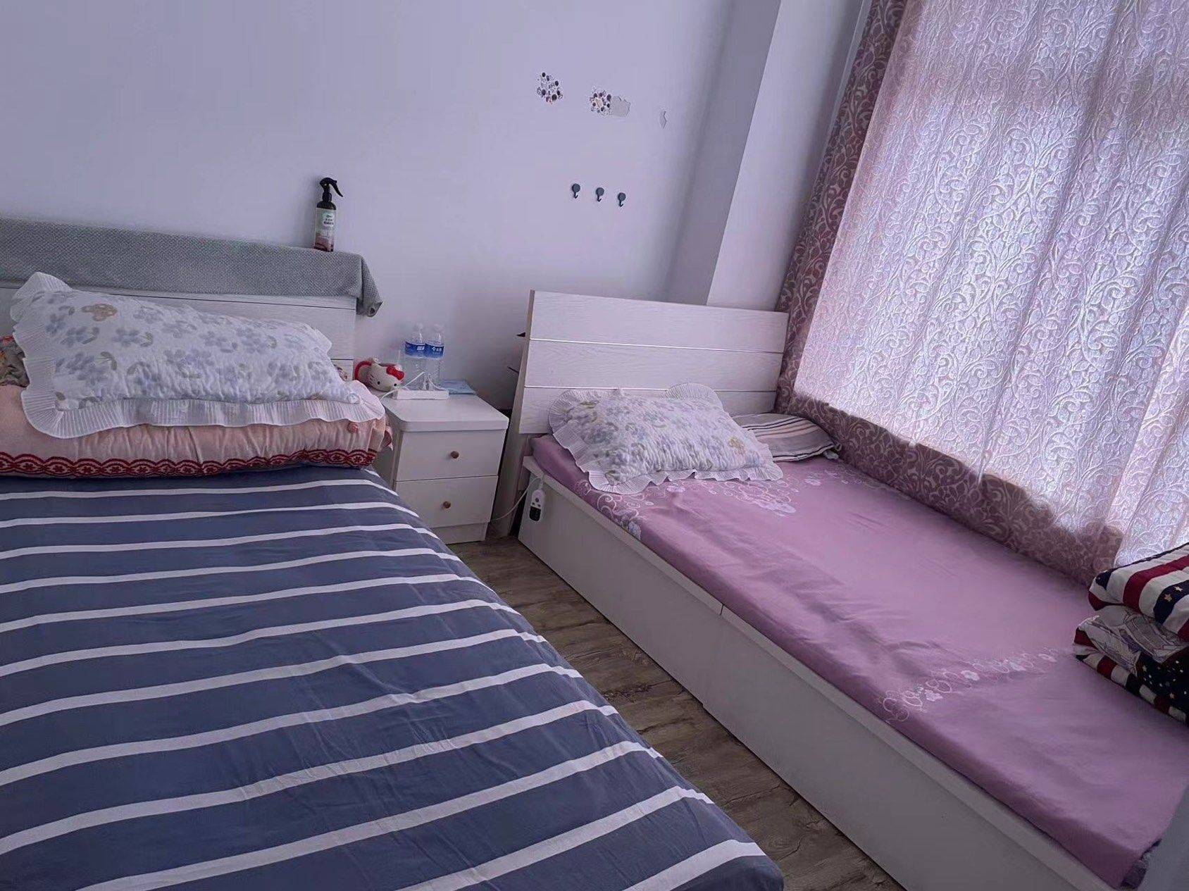 Cozy Home | Clean&Comfy | No Gender Limit | Hustle & Bustle | “Friends” | Chilled | LGBTQ Friendly | 40RMB/Night