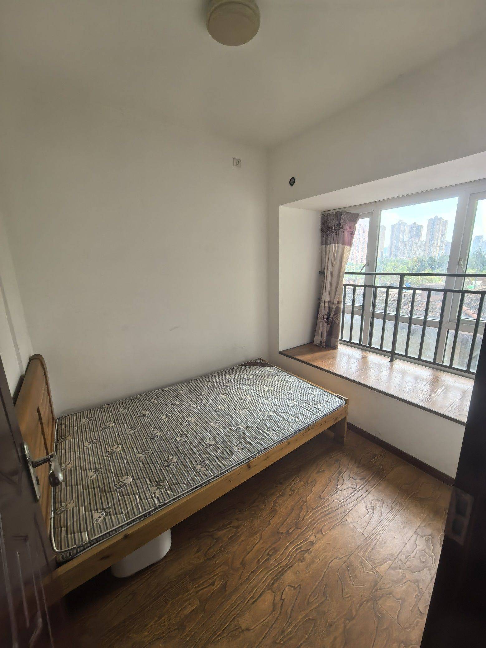 Chengdu-Chenghua-Cozy Home,Clean&Comfy,No Gender Limit,Hustle & Bustle
